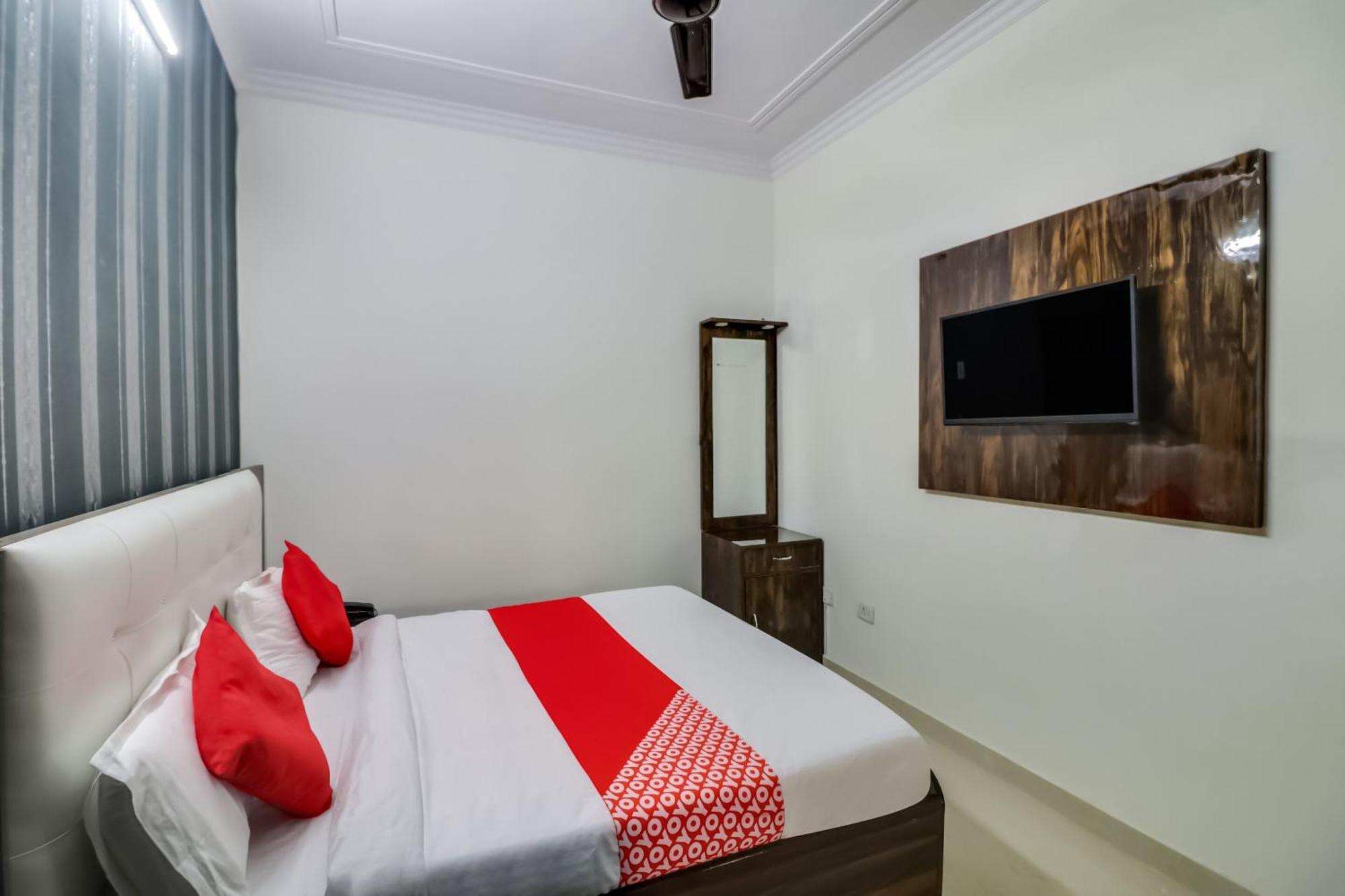Hotel O Rodstar Chinhat Dış mekan fotoğraf