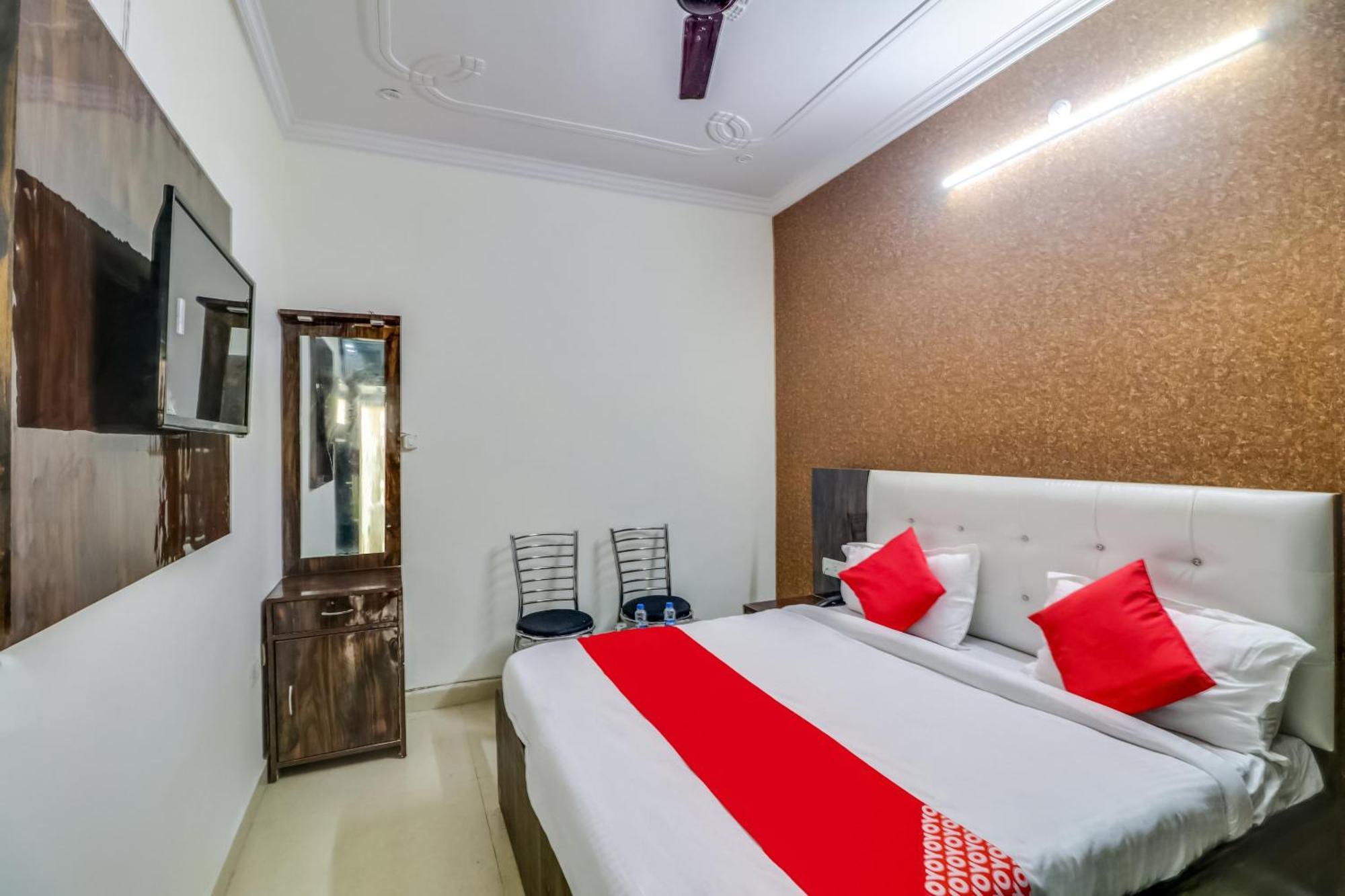 Hotel O Rodstar Chinhat Dış mekan fotoğraf