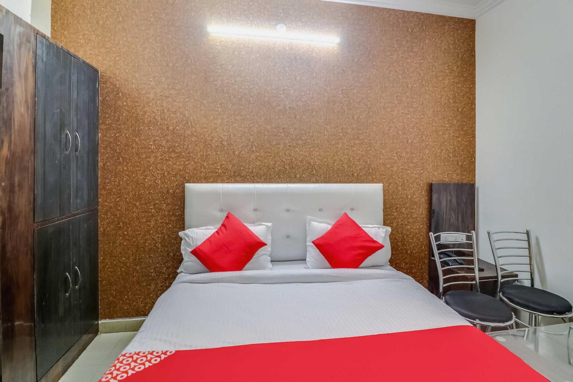 Hotel O Rodstar Chinhat Dış mekan fotoğraf